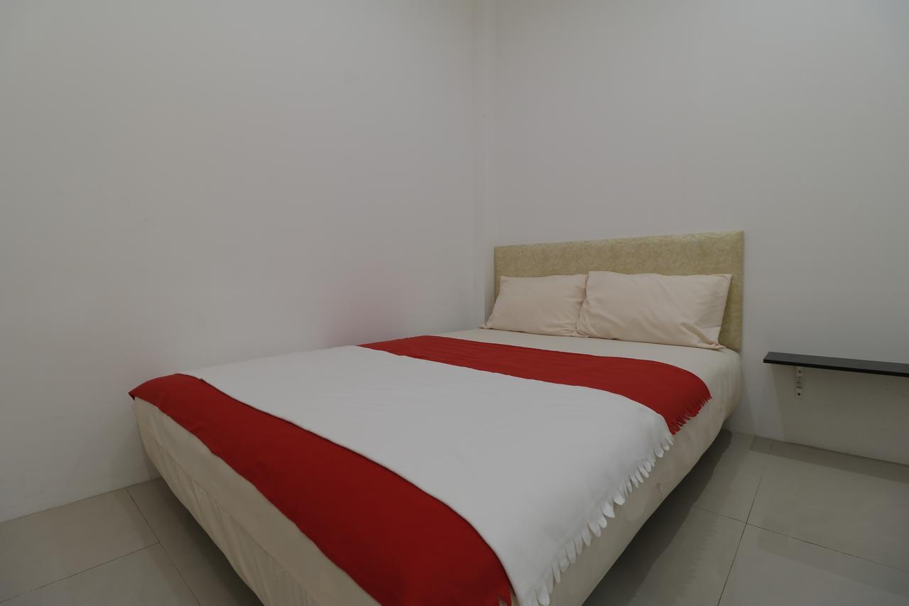 Room 28 Jakarta Luaran gambar